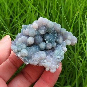 Grape agate cluster